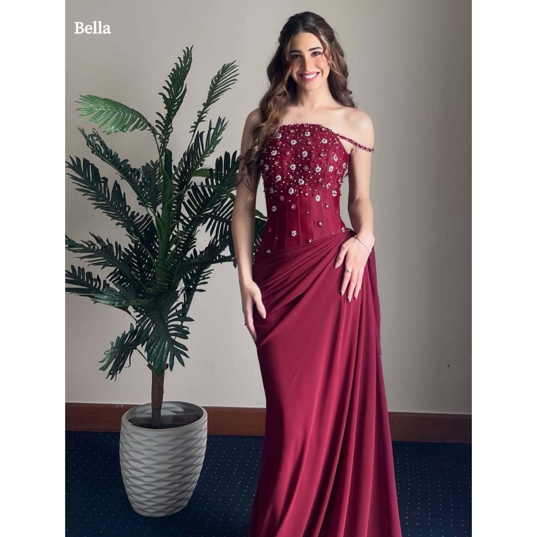 Women Formal Wear For Graduation - 벨라 맞춤형 새틴 오프숄더 프롬 드레스