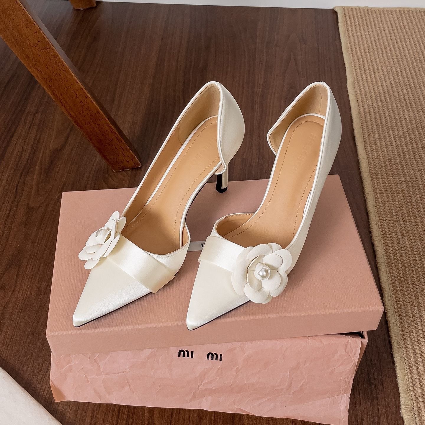 Women Formal Wear Heels - 새틴 포인티드 스틸레토 펌프스 여성용 플로럴