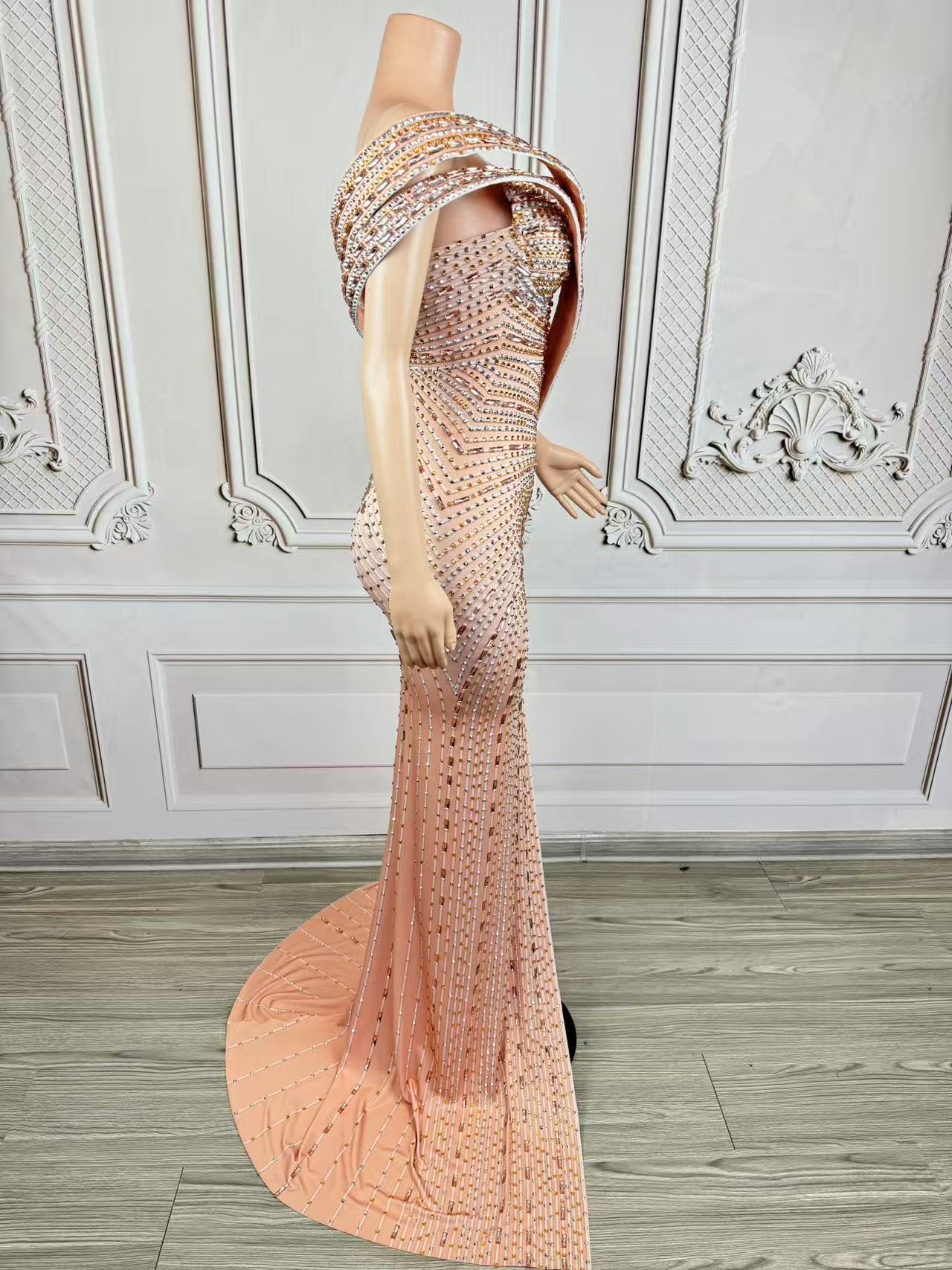 Xiangbin 반짝 이는 크리스탈 공식적인 긴 드레스 - Women Formal Wear For Graduation 리뷰 및 가격