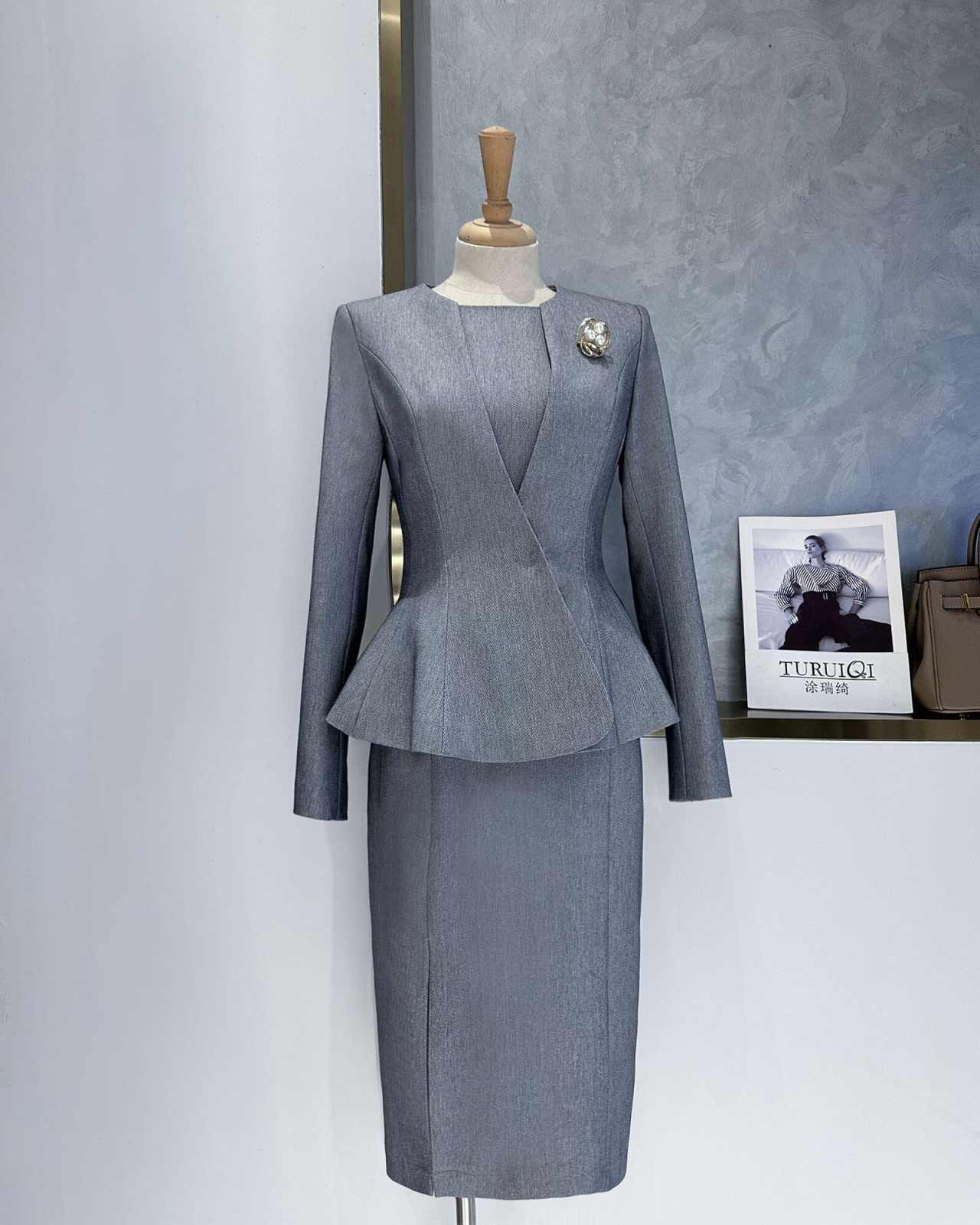 우아한 그레이 페플럼 여성 정장 세트 라운드 넥 블레이 - Women Formal Wear For Conference 리뷰 및 가격